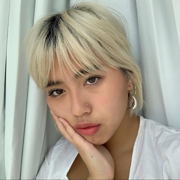 Meet your posher, Ashley - Picture 7 of 8